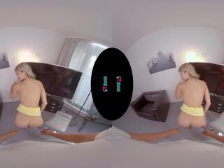 Vrhush terrific blond gina gerson seducing henne venn | xhamster