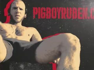 Pussyboi туинк за pigboy&excl;